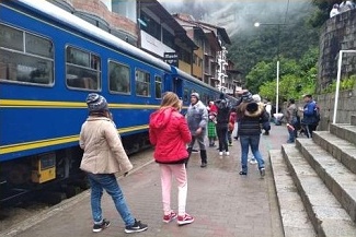 Zug nach Machu Picchu